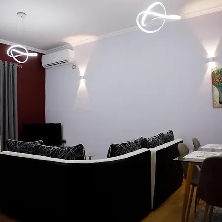 Elegant Castle View,